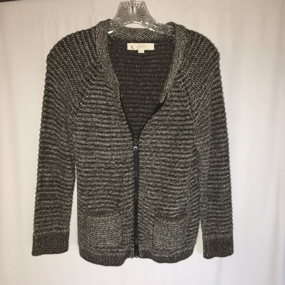 Ann Taylor LOFT Sweater Size S